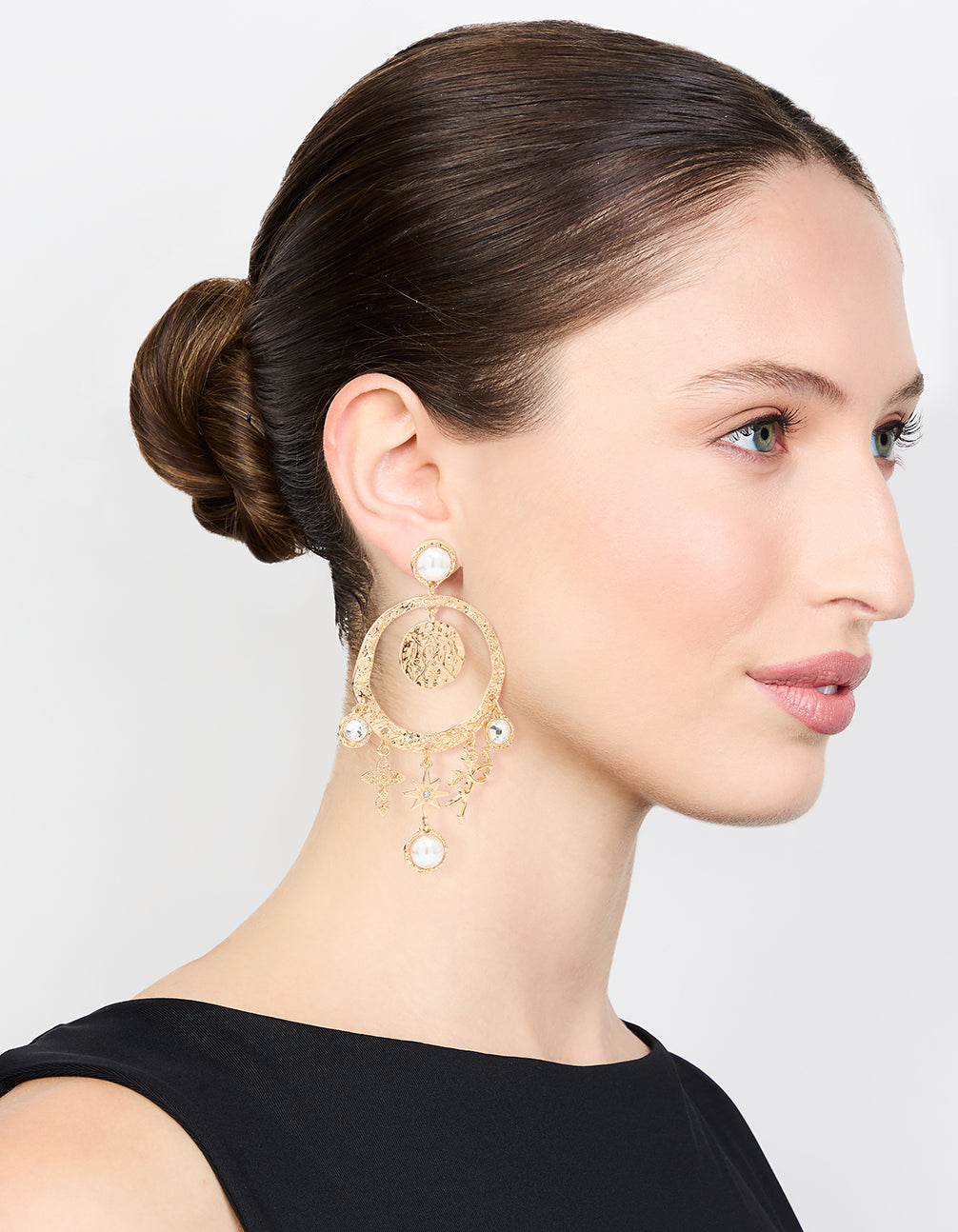 Exquisite Gold-plated Celestial Pearl Charm Hanging Drop Earrings for Women